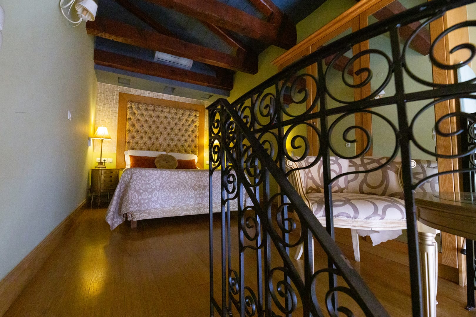 Deluxe City View Suite